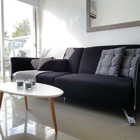 City Pearl - Modern 2 Bed Sea View Apt In City Centre Limassol Ngoại thất bức ảnh