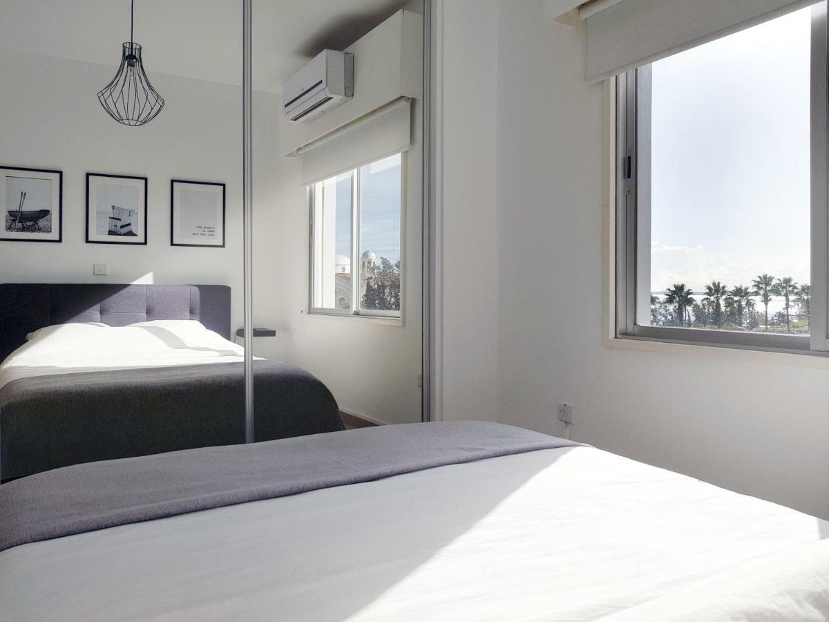 City Pearl - Modern 2 Bed Sea View Apt In City Centre Limassol Ngoại thất bức ảnh